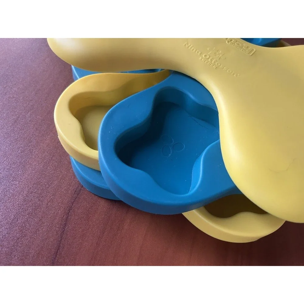 Dog Tornado Spinning Treat Toy Outward Hound Skill Level 2 Treat Dispensing